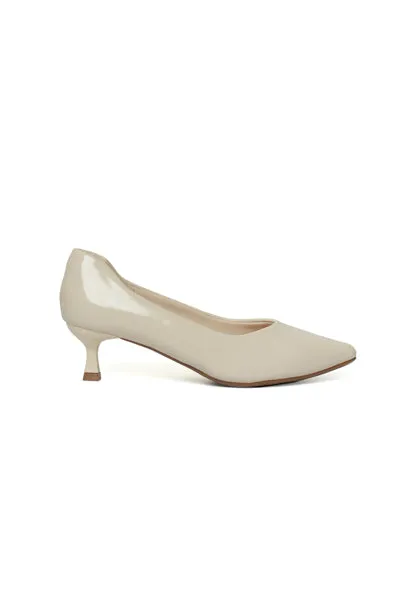 01-4525 Kitten Heel Pumps