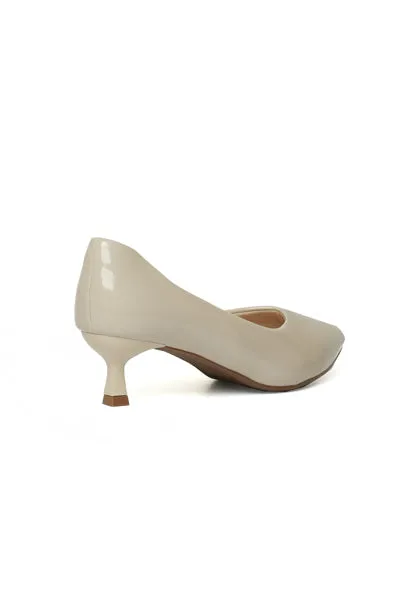 01-4525 Kitten Heel Pumps