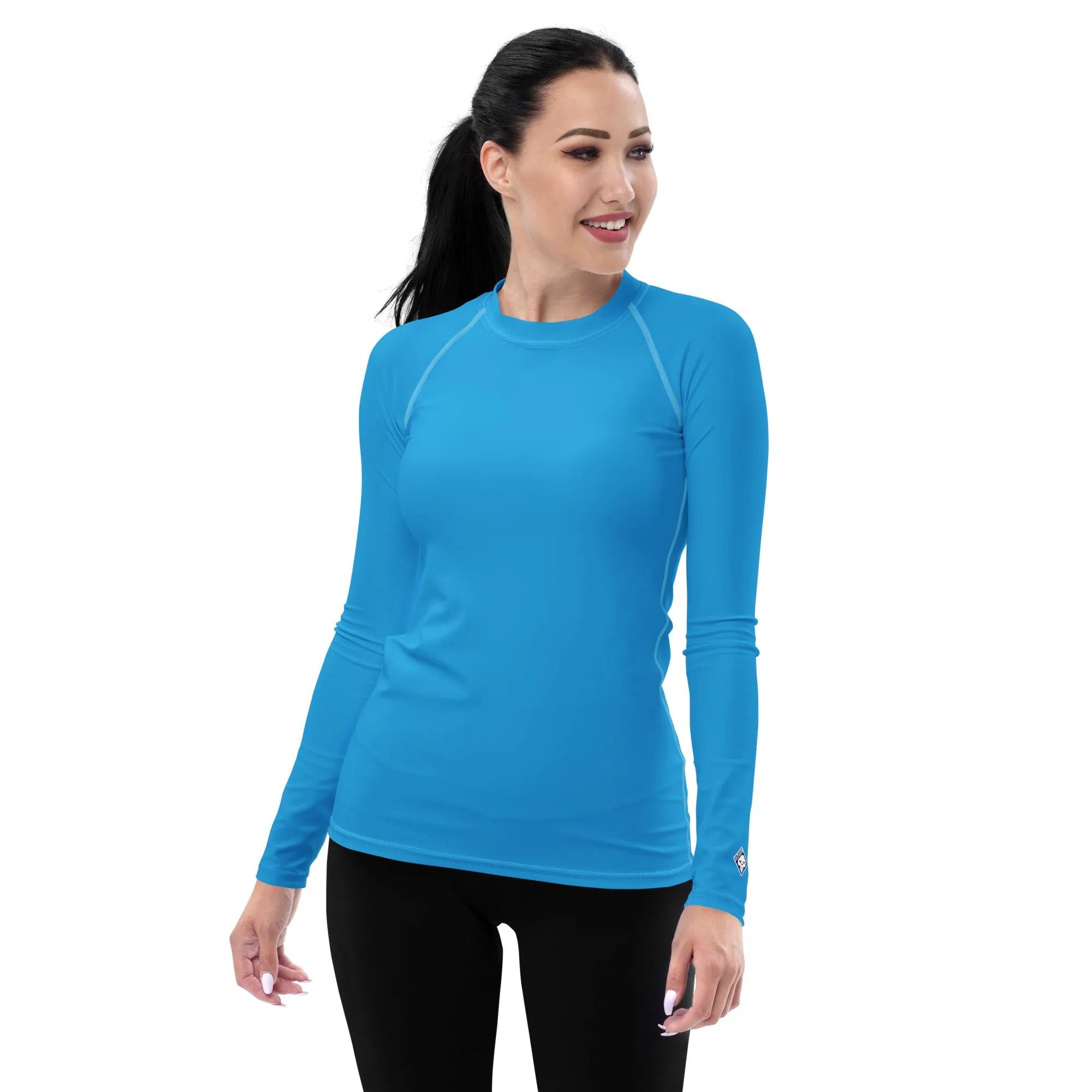 Chic Simplicity: Solid Color Long Sleeve Rash Guard for Women - Cyan