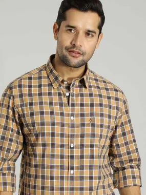 Men Checked Full Sleeve Cotton Blend Shirt