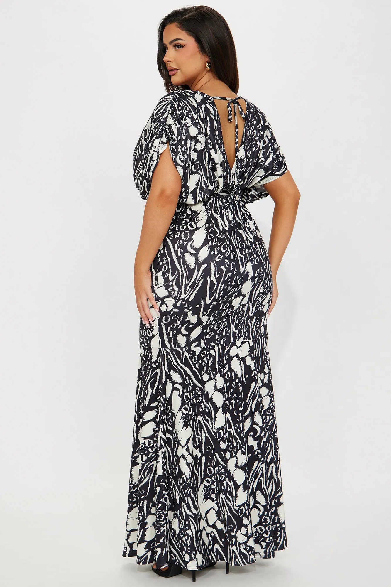 Morocco Breeze Maxi Dress - Black/White